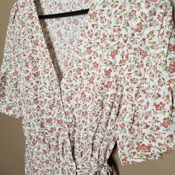 014 20 start White boho ditsy floral v-neck ruffle wrap waist midi dress - Picture 5 of 11